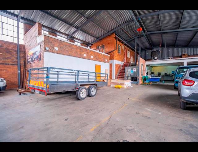 INDUSTRIAL FOR SALE IN ROODEPOORT